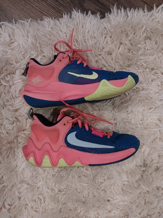 Nike Other - Nike Giannis Immortality 2 Athletic basketball shoes / Men Size 5.5